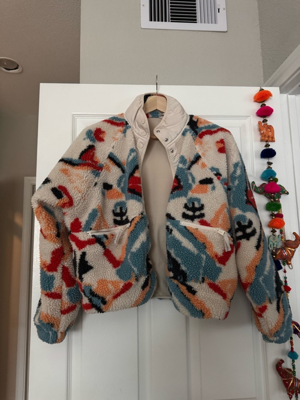 hit the slopes printed fleece jacket from free people in white color size small - Picture 3 of 7